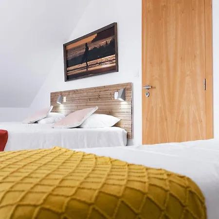 Ferrel Surf House Baleal