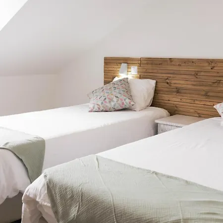 Ferrel Surf House Couette-café